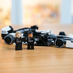 LEGO® Formula 1 Cadillac Minifig Kit