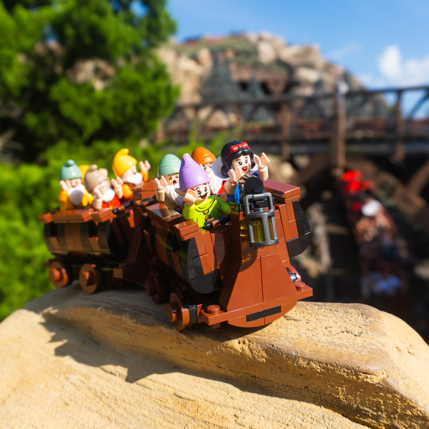 Swinging Mine Train Instructions